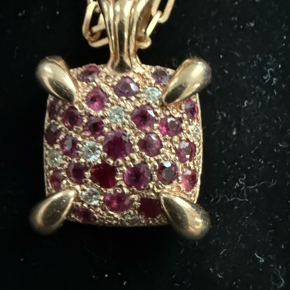 One of a kind! 14K Rose Gold Ruby & Diamond Pendant on 20” elongated cable chain - Picture 7 of 11